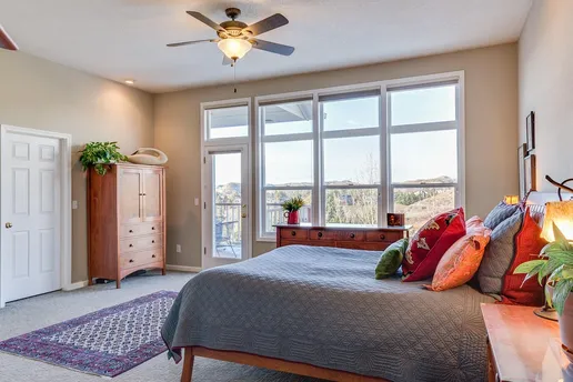 bedroom1